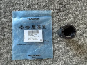 00e5c383812b4920617a113a33a8201