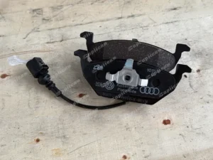 94b8c68d5ddd20b81b14e976f6d4dd8