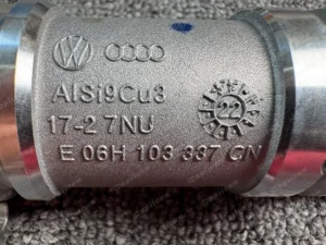 33d211713cb163aea747ff73f370e03